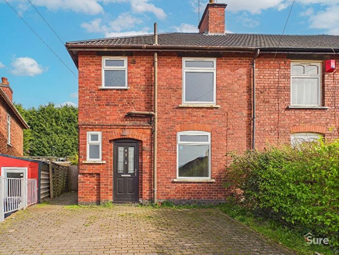 3 Bedroom Semi Detached House To Rent In Eldon Street, Burton-On-Trent, DE15