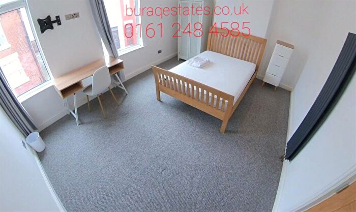 6 Bedroom House To Rent In A Upper West Grove, Manchester, M13