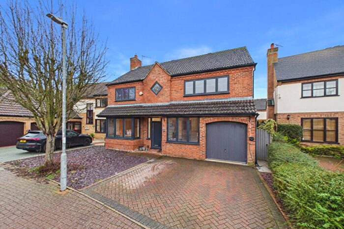 4 Bedroom Detached House For Sale In Elizabeth Drive, Hartford, Huntingdon, PE29