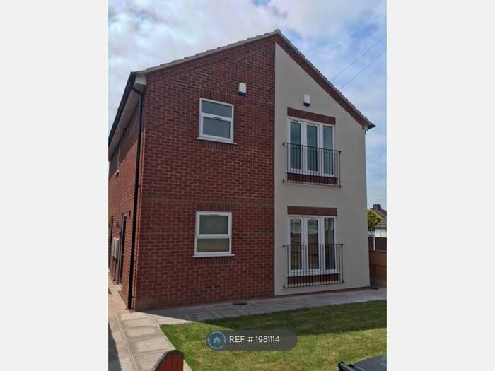 2 Bedroom Flat To Rent In Sparrow Terrace, Newcastle, ST5