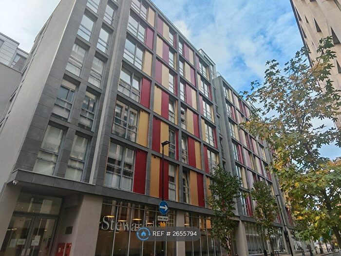 1 Bedroom Flat To Rent In Lamb's Passage, London, EC1Y