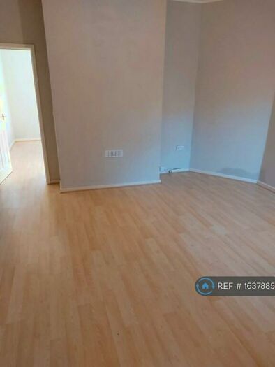 1 Bedroom Flat To Rent In Kemps Court, Coalville, LE67