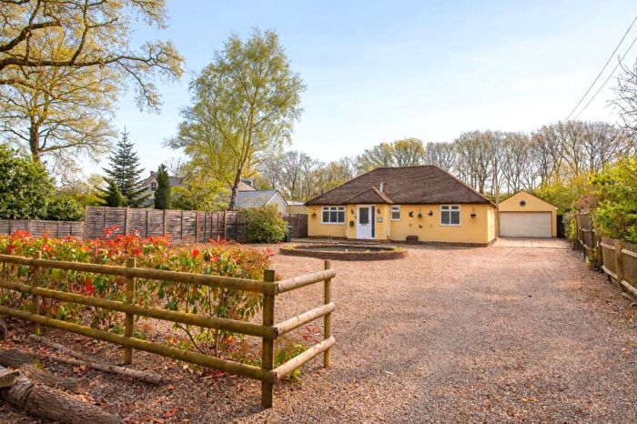 3 Bedroom Detached House For Sale In Green Lane, Ockham, GU23