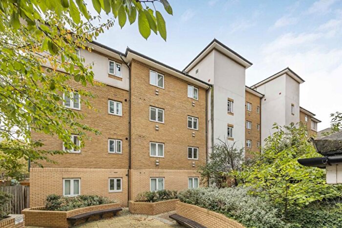 2 Bedroom Flat For Sale In Lorne Close, St John's Wood, NW8