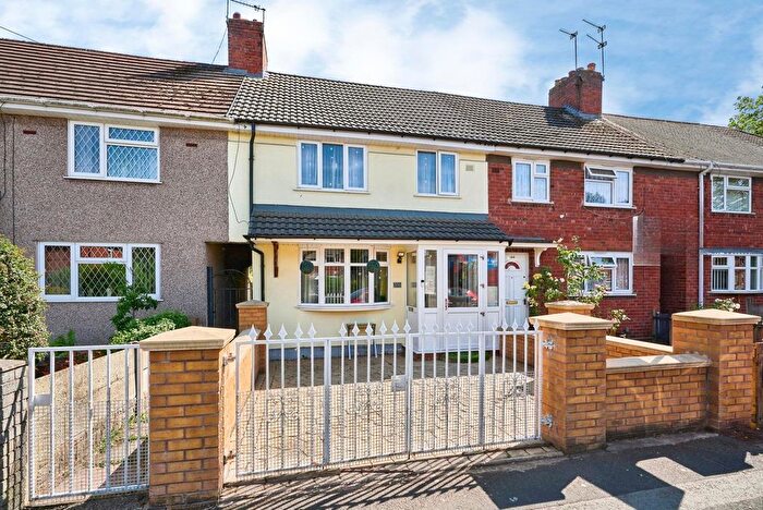 3 Bedroom Terraced House For Sale In Richards Road, Tipton, West Midlands, DY4