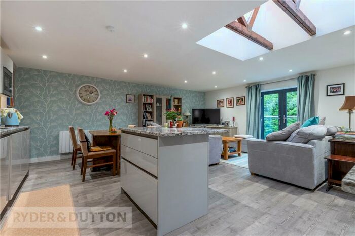 2 Bedroom Apartment For Sale In The Loom, Holcombe Road, Helmshore, Rossendale, BB4