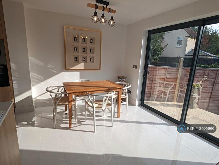 3 Bedroom Terraced House To Rent In Kentwode Green, London, SW13