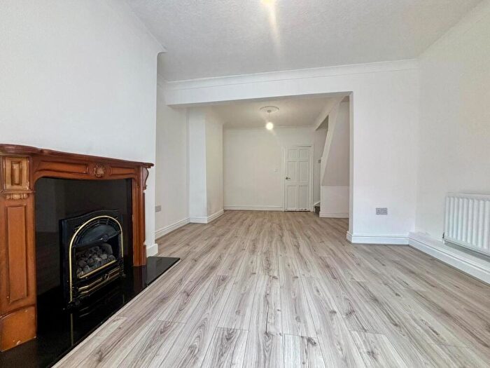 2 Bedroom Terraced House To Rent In Ulster Road, L13