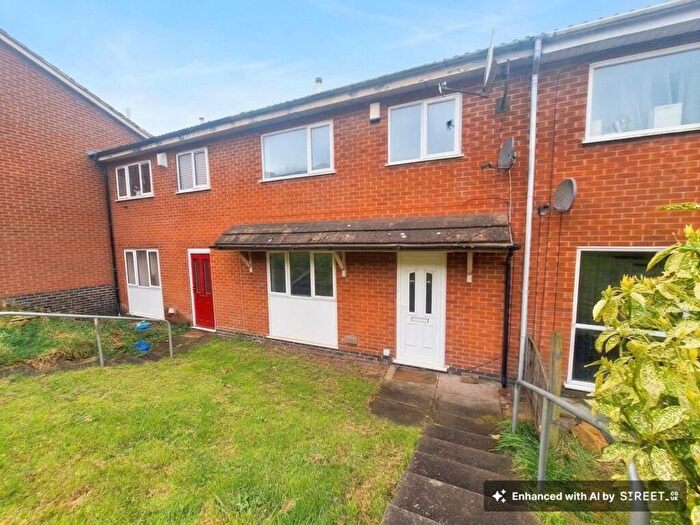 3 Bedroom Terraced House To Rent In Nansen Gardens, Nottingham, NG5