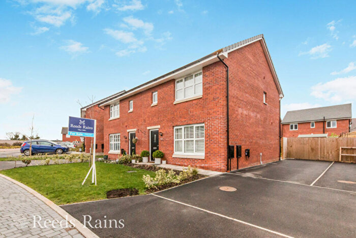 3 Bedroom Semi Detached House For Sale In Shetland Drive, Congleton, Cheshire, CW12