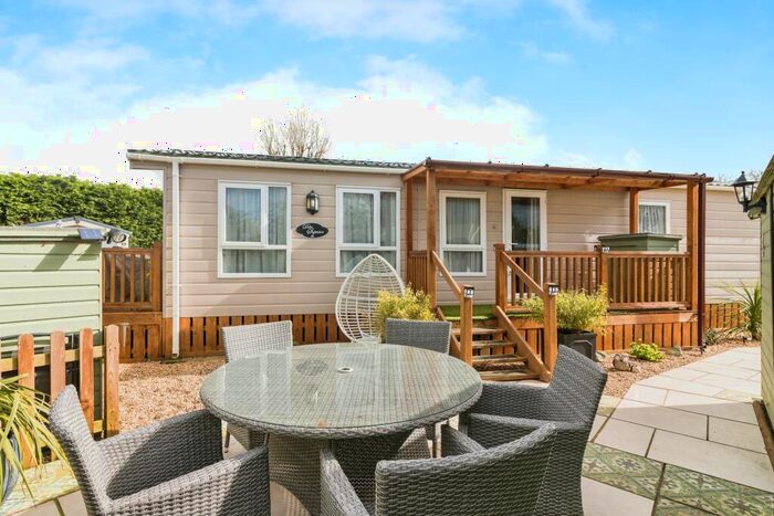 2 Bedroom Detached House For Sale In London Road, Willingham St. Mary, Beccles, Suffolk, NR34