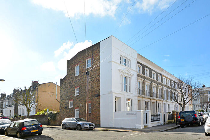 1 Bedroom Apartment To Rent In Oberstein Road, Clapham Junction, SW11