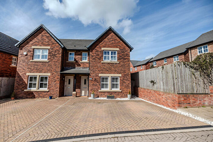 3 Bedroom House For Sale In Rudchester Close, Throckley, Newcastle Upon Tyne, NE15