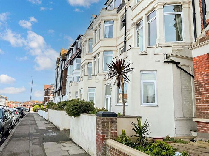 2 Bedroom Apartment For Sale In Eastern Esplanade, Cliftonville, Margate, Kent, CT9