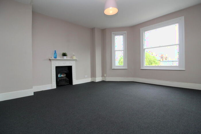 2 Bedroom Apartment To Rent In Coniston Road, Muswell Hill, London, N10