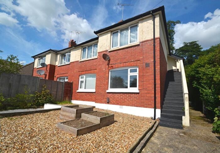 2 Bedroom Flat To Rent In Parkstone, BH12