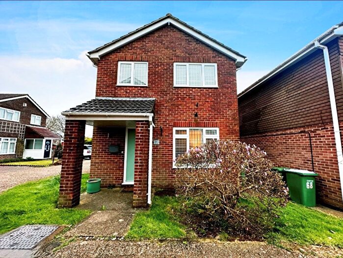 3 Bedroom Detached House To Rent In Garstons Close, Fareham, PO14