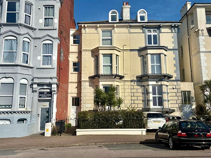 1 Bedroom Flat For Sale In Clarence Parade, Southsea, PO5