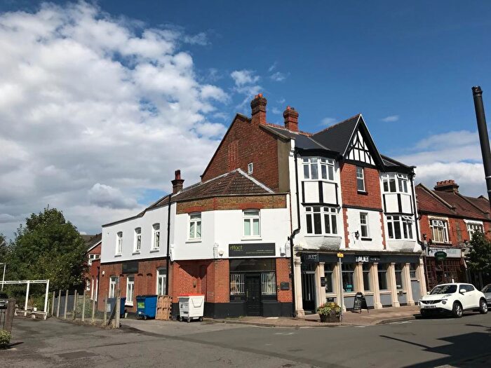 1 Bedroom Apartment To Rent In The Parade, Claygate, Esher, Surrey, KT10