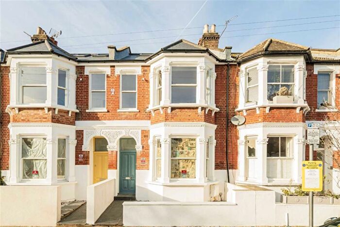4 Bedroom Terraced House For Sale In Vespan Road, Shepherd's Bush, W12