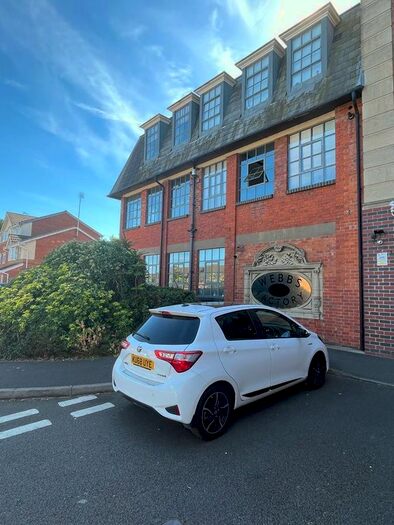 2 Bedroom Flat To Rent In Brockton Street, Northampton, NN2