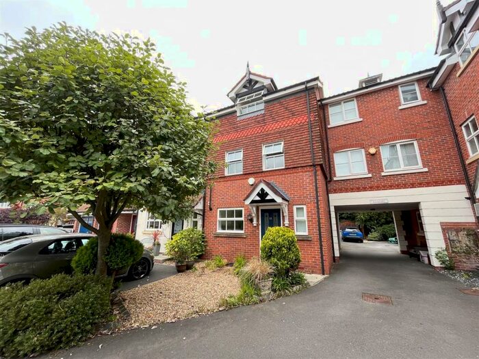 3 Bedroom House To Rent In Finsbury Way, Handforth, Wilmslow, SK9