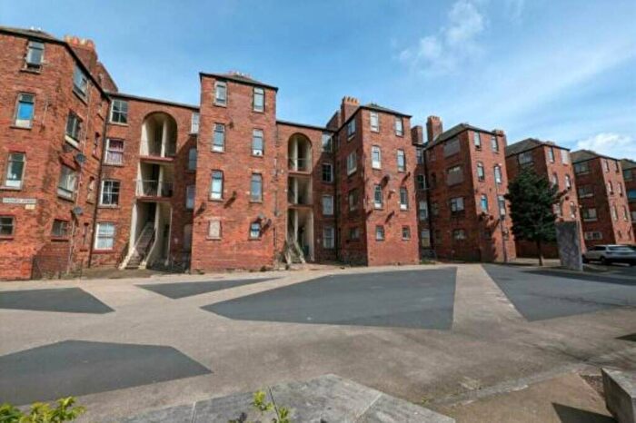 2 Bedroom Flat For Sale In Steamer Street, Barrow-in-Furness, LA14