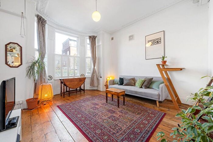 1 Bedroom Flat For Sale In Lambert Road, SW2