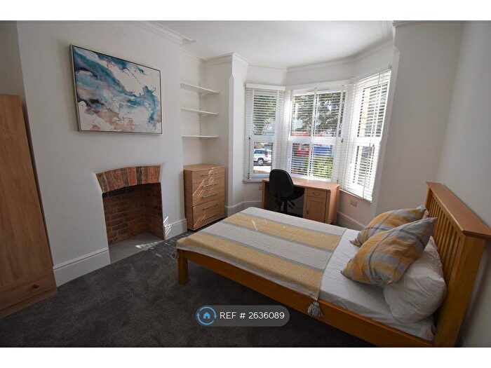 6 Bedroom Terraced House To Rent In Erleigh Road, Reading, RG1