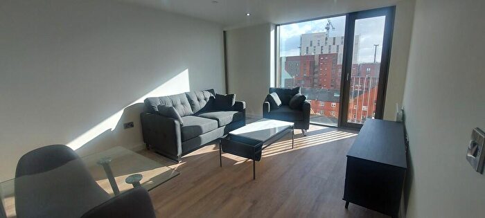 2 Bedroom Apartment To Rent In Oxygen Tower, Store Street, B60