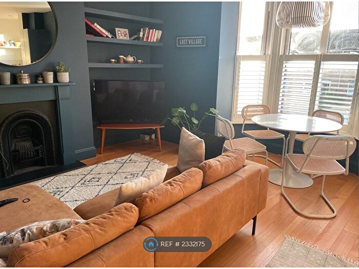 1 Bedroom Flat To Rent In Downs Park Road, London, E8