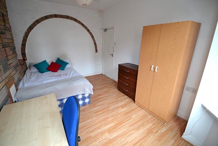 3 Bedroom Detached House To Rent In Johnson Road ( Bed), Lenton, Nottingham, NG7