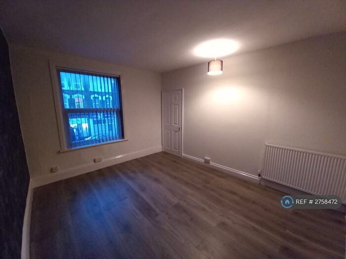 1 Bedroom Flat To Rent In Grange Road, Ramsgate, CT11