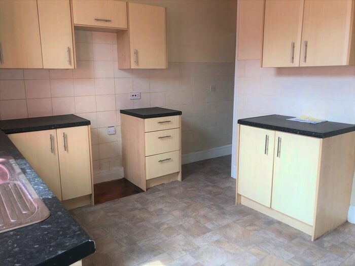 3 Bedroom Terraced House To Rent In Broughton Avenue, Blackpool, FY3