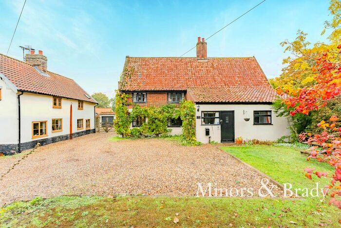 6 Bedroom Detached House For Sale In The Street, Great Cressingham, Thetford, IP25