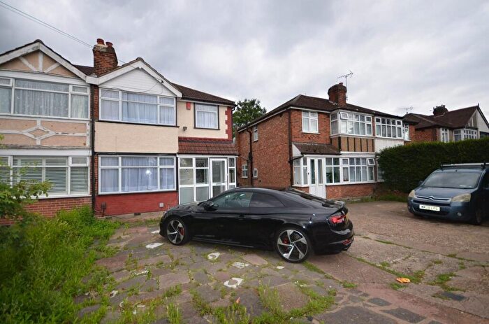3 Bedroom Semi-Detached House To Rent In Streatfield Road, Harrow, HA3