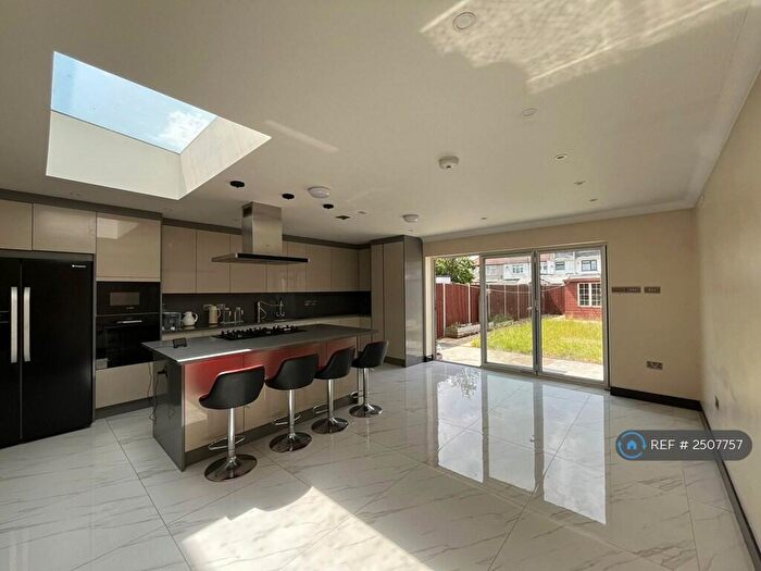 4 Bedroom End Of Terrace House To Rent In Radcliffe Road, Harrow, HA3