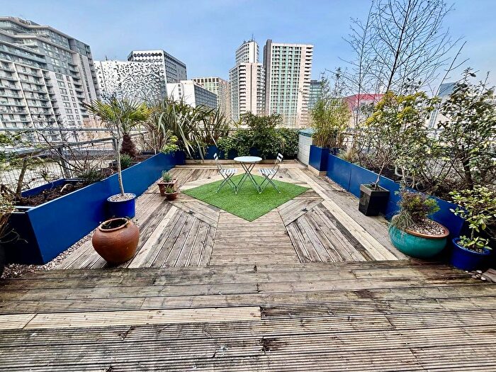 3 Bedroom Flat For Sale In Wharfside Street, Birmingham, B1