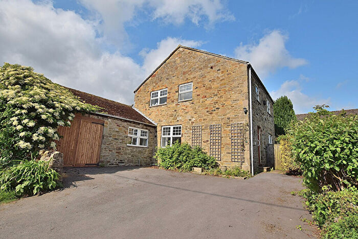 3 Bedroom Detached House For Sale In Old Smithy Green, Newsham, DL11