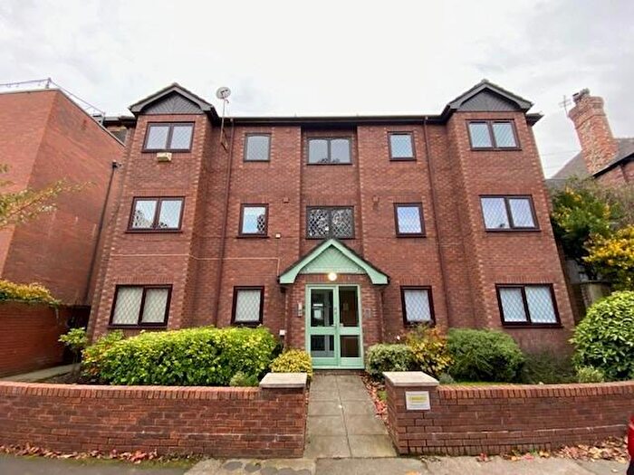 2 Bedroom Flat To Rent In Hesketh Court, Hesketh Avenue, Manchester, M20