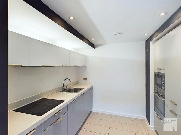 2 Bedroom Apartment To Rent In Apt .:: Ice Plant, M4
