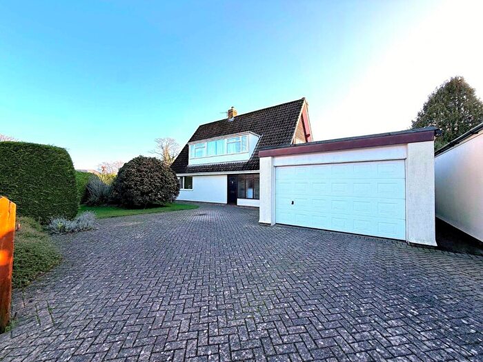 5 Bedroom Detached House For Sale In Embercourt Drive, Backwell, North Somerset, BS48