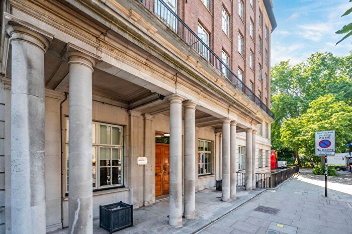 3 Bedroom Flat For Sale In Bloomsbury Mansions, Bloomsbury, London, WC1B
