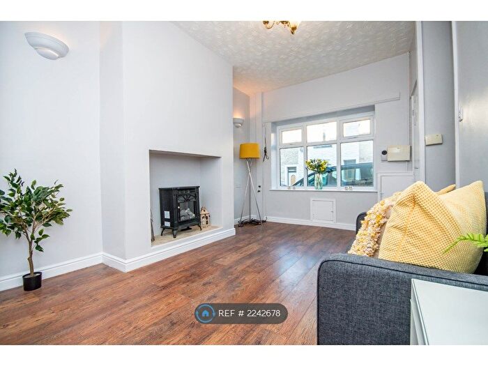 3 Bedroom Terraced House To Rent In Stanley Street, Accrington, BB5