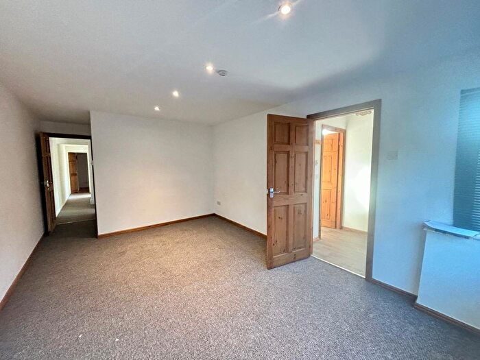 2 Bedroom Flat To Rent In Moreton Street, Northwich, CW8