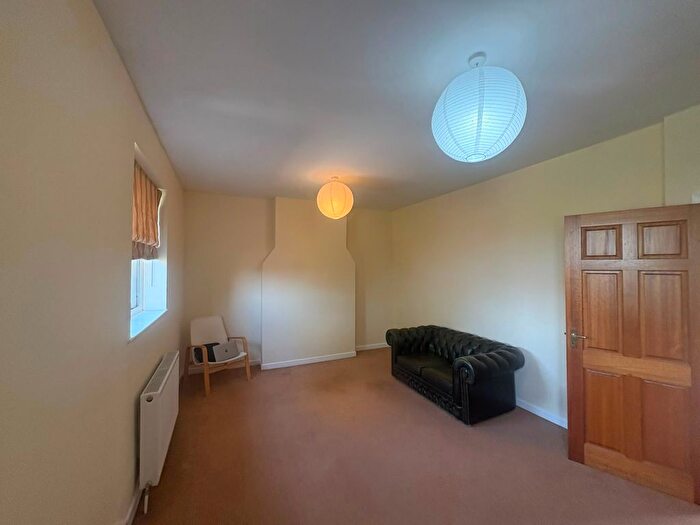 1 Bedroom Flat To Rent In Buxton Road, Stockport, SK2
