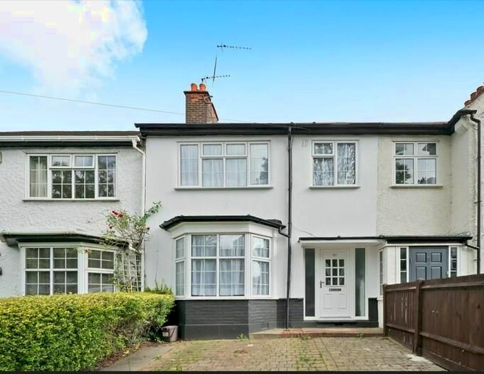 5 Bedroom Property To Rent In Crewys Road, London, NW2