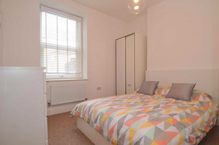 1 Bedroom Flat To Rent In Addison Road, Flat, Plymouth, PL4