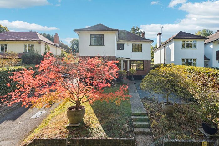 4 Bedroom Detached House For Sale In Moor Lane, Rickmansworth, WD3