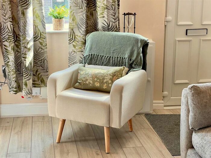 3 Bedroom Terraced House To Rent In Argyle Street, York, YO23